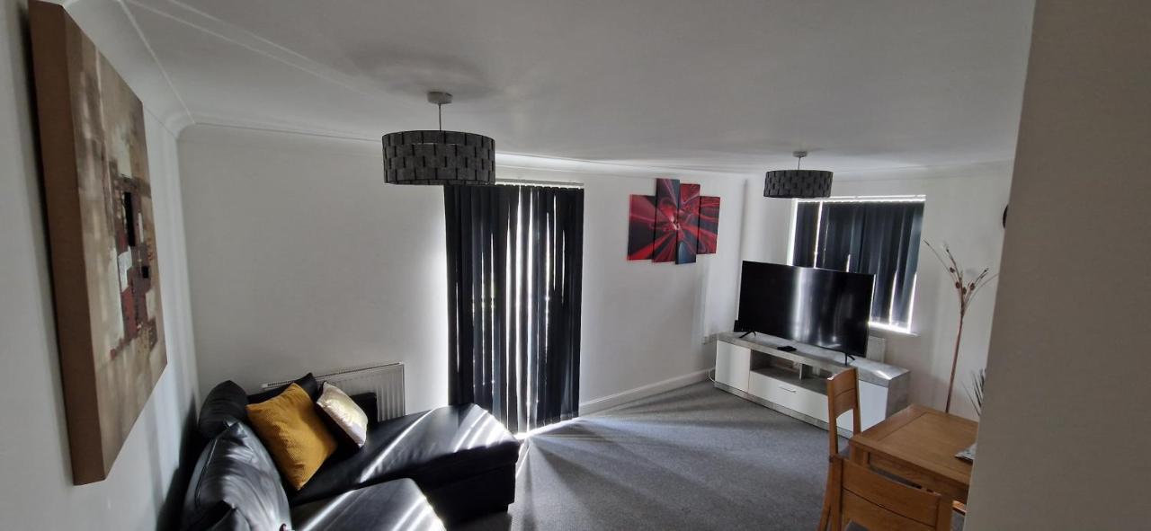 Greenhithe Cosy Apartment, Netflix And Sport Channels Zewnętrze zdjęcie